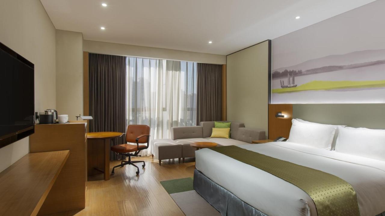 Holiday Inn & Suites Tianjin Downtown By Ihg,Tianjin Drum Tower,Joycity Shopping Mall,Tianjin Ancient Cultural Street,Haihe River,The Porcelain House,Convenient Access To Tianjin Binhai International Airport Luaran gambar